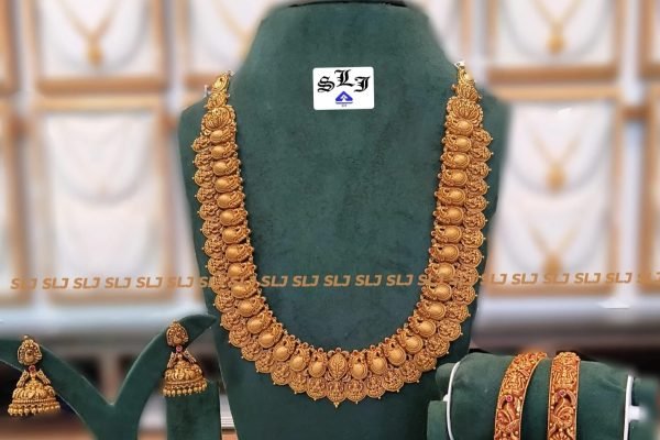 3A8349C2-253A-403C-A92B-795CE87DFEAE